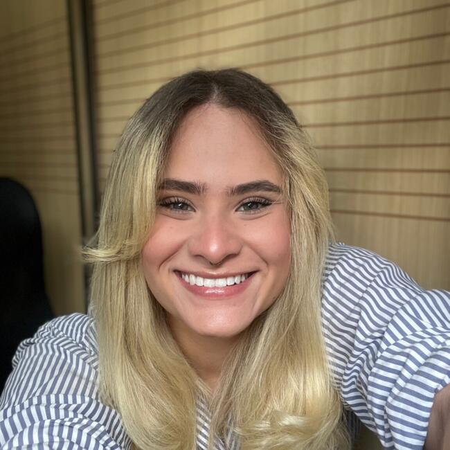 Babysitter in São Gonçalo (São Gonçalo): Juliana