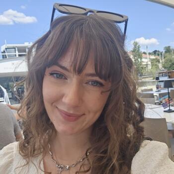 Babysitter in Enschede: Julia