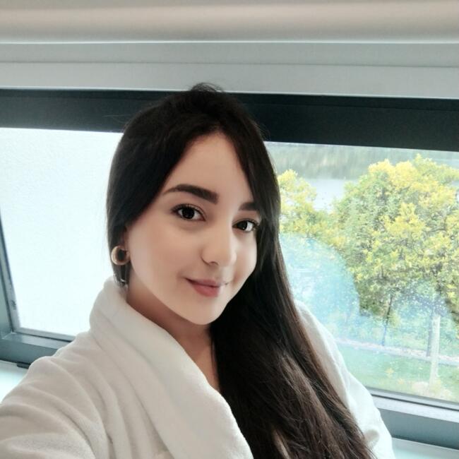 Babysitter in Seixal: Camila