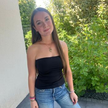 Babysitter in Brin-sur-Seille: Lison