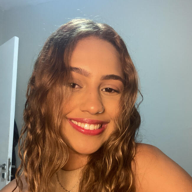 Babysitter in Vila Velha: Yasmin