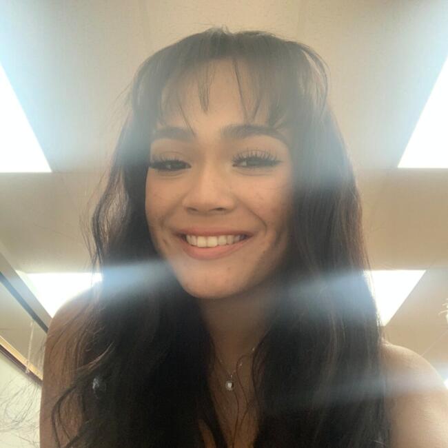 Babysitter in Wildomar: Izzy