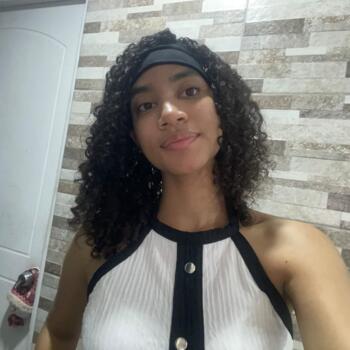 Babysitter in Puerto Vacamonte: Sue