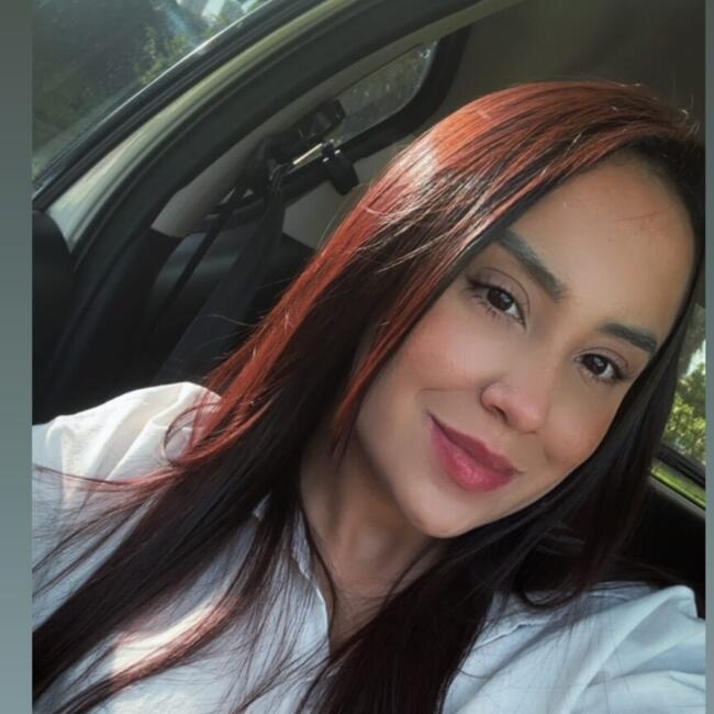 Babysitter in Ribeirão Preto: Thauany