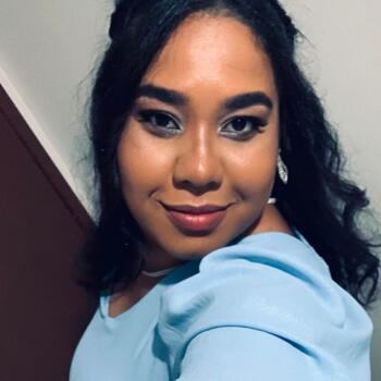 Babysitter in São Sebastião de Lagoa de Roça: Maria Fernanda