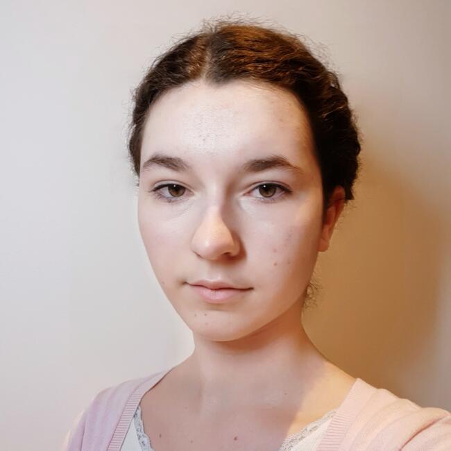 Babysitter in Houilles: Anna