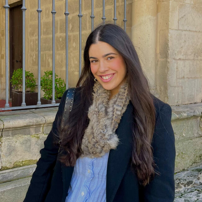 Babysitter in Jerez de la Frontera: Ana
