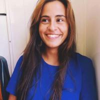 Babysitter : Mónica