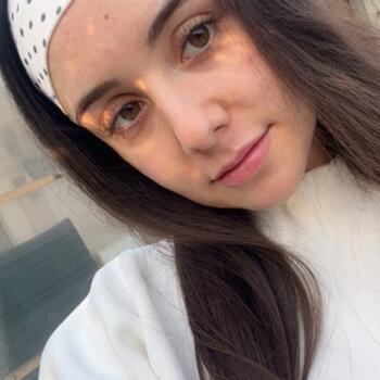 Babysitter Charleroi: Celia