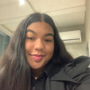 Babysitter in Turmero: Leien Durand