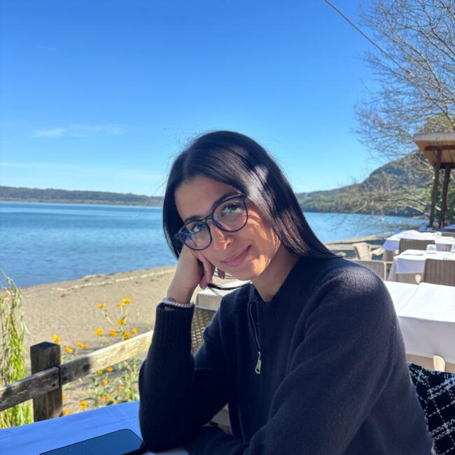 Babysitter in Rome: Linda