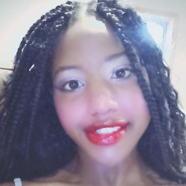 Babysitter in Marshall (Minnesota): Amarie