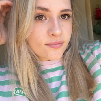 Baby-sitter Bourg-en-Bresse: Pauline