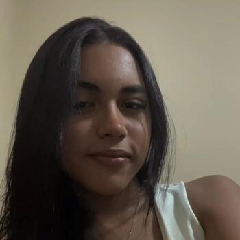 Babysitter in Juiz de Fora: Yasmim