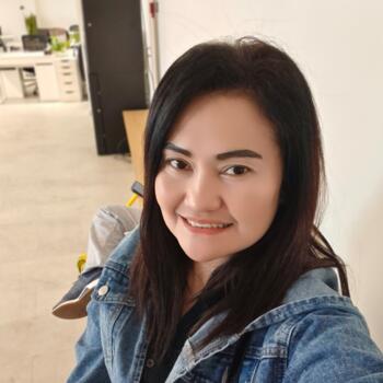 Babysitter in Sharjah city: Mildred