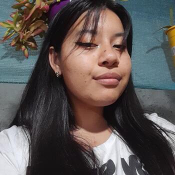Babysitter in Isidro Casanova: Cecilia