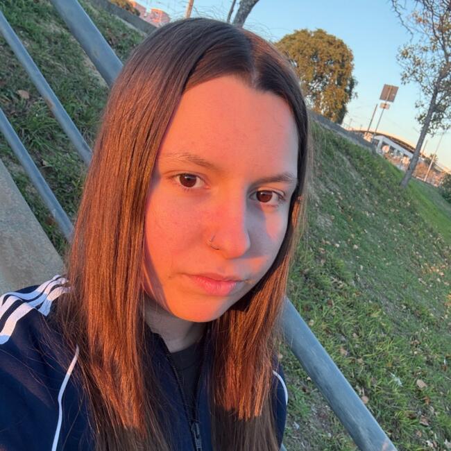 Babysitter in Almada: Débora