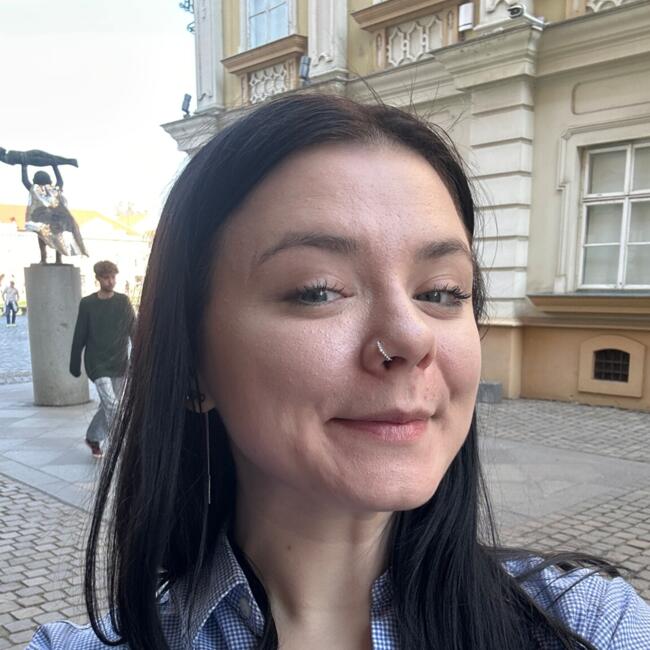 Babysitter in Diniaș: Diana