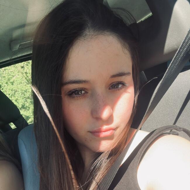 Babysitter a Rosate: Beatrice