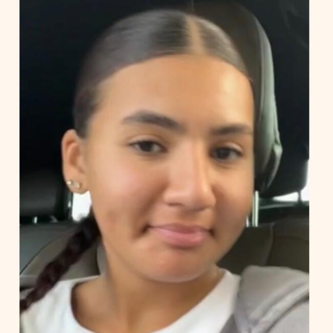 Babysitter in Noisy-le-Sec: Alia