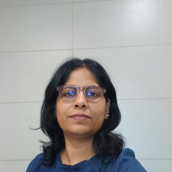 माता-पिता पुणे: Urvashi