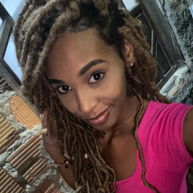 Babysitter in Feira de Santana: Suellen