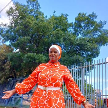 Babysitter in Scottsdale: Lerato