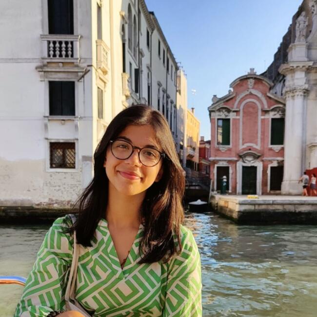 Babysitter in Leuven: Daanya