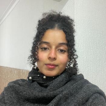 Babysitter in Braga: Claudia