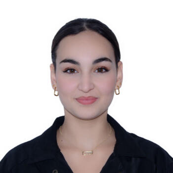 Nounou Montréal: Yasmine