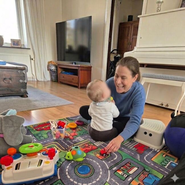 Babysitter in Sala: Ronit Hana