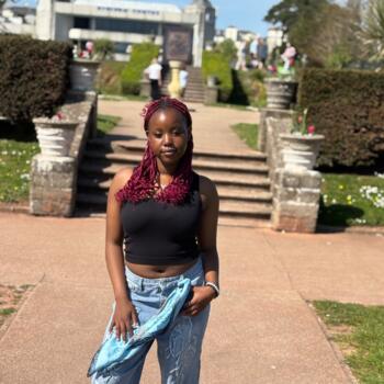 Babysitter Torquay: Natasha