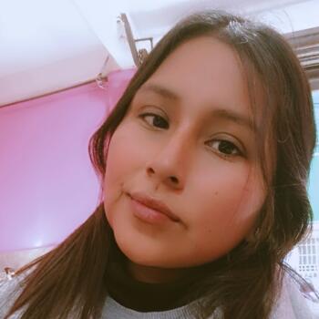 Babysitter Pilar: Liceth