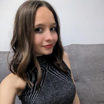 Niñera en Oviedo: Claudia Pindado Fraile