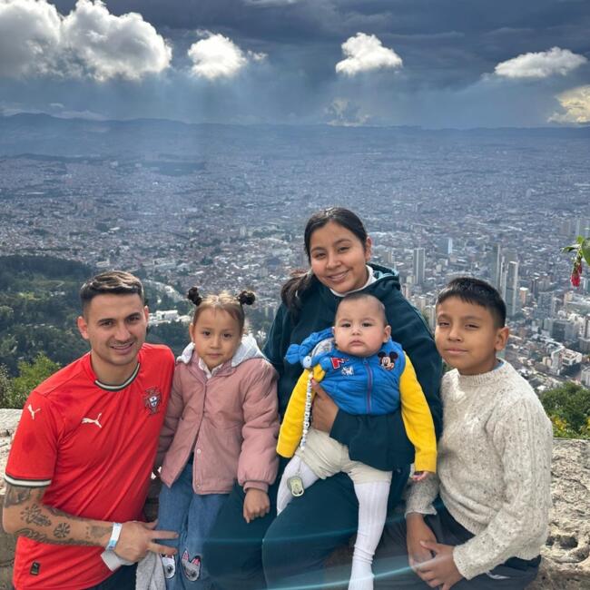 Trabajo para niñera en Bogotá: Alejandro