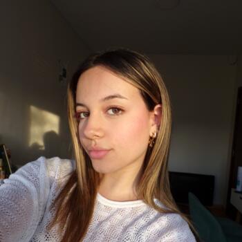 Babysitter em Vila Real: Rita