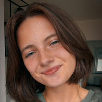 Babysitter in Aalst: Mia