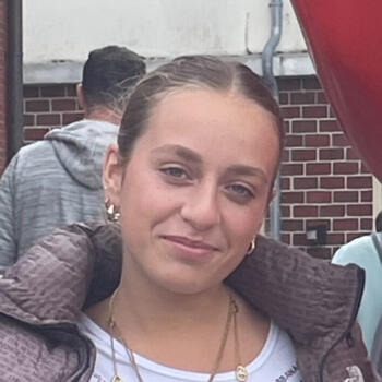 Babysitter in Nort-sur-Erdre: Anouk