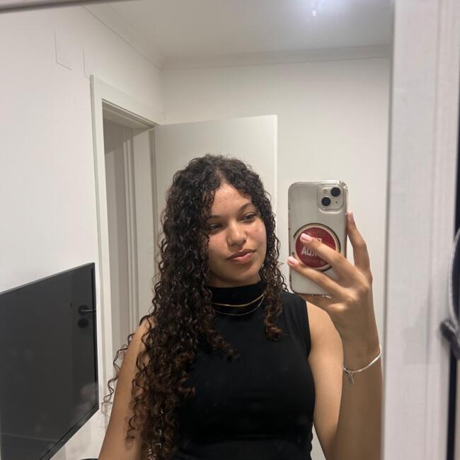 Babysitter in Sintra: Íris