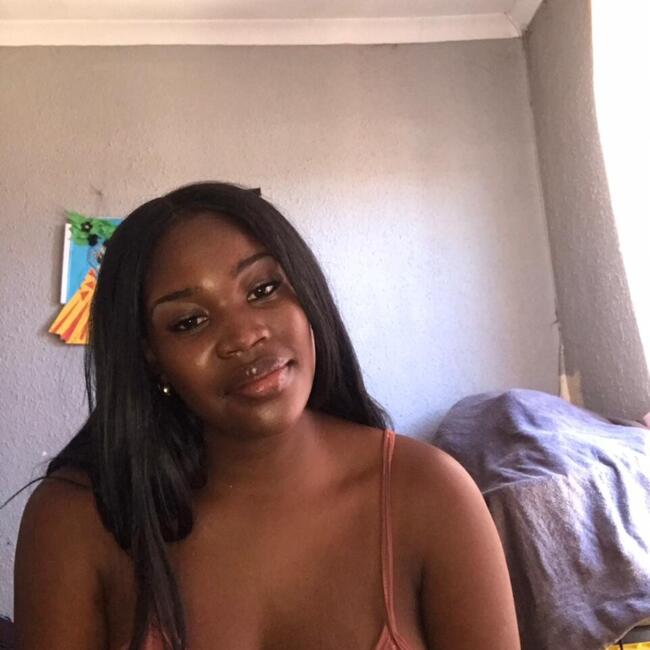 Babysitter in Roodepoort: Amanda