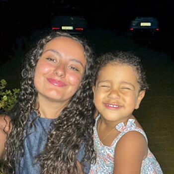 Babysitter in Collégien: Ines