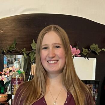 Nanny in Invercargill: Kate