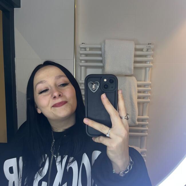 Babysitter in Blaton: Gillian