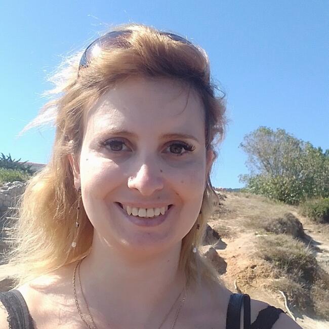 Babysitter in Valongo: Laura