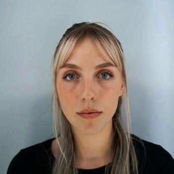 Babysitter Brest: Léa