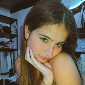 Babysitter La Plata: Amparo