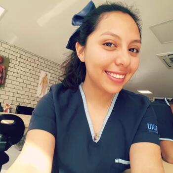 Babysitter in Ejido Toluca: Valeria