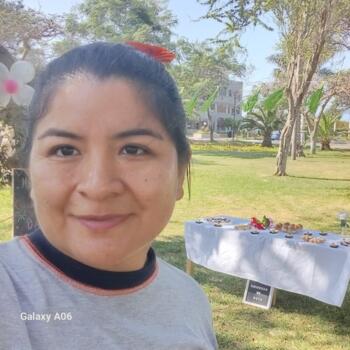 Babysitter in Chimbote: DIANA