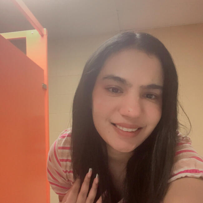 Babysitter in Nepean: Mansi