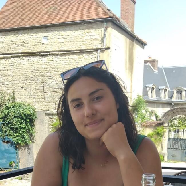 Babysitter in Hénin-Beaumont: Marie